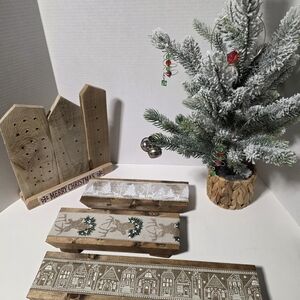 Festive Holiday Decor Primitive Wood Tray Riser Set Of 3 - Traditional